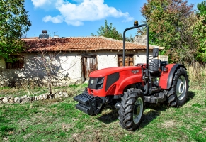 ArmaTrac трактор 10